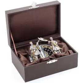 The "Guardians" napkin holder